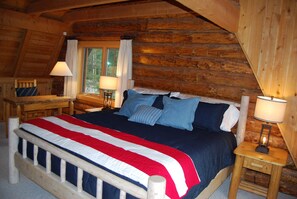 Iron/ironing board, WiFi, bed sheets - Cabin by the Creek in Stanley Basin (Sawtooth City)