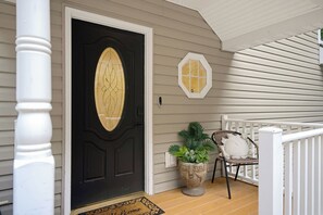Exterior detail - wildflower retreat (McGaheysville)