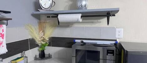 Fridge, microwave, coffee/tea maker, electric kettle
