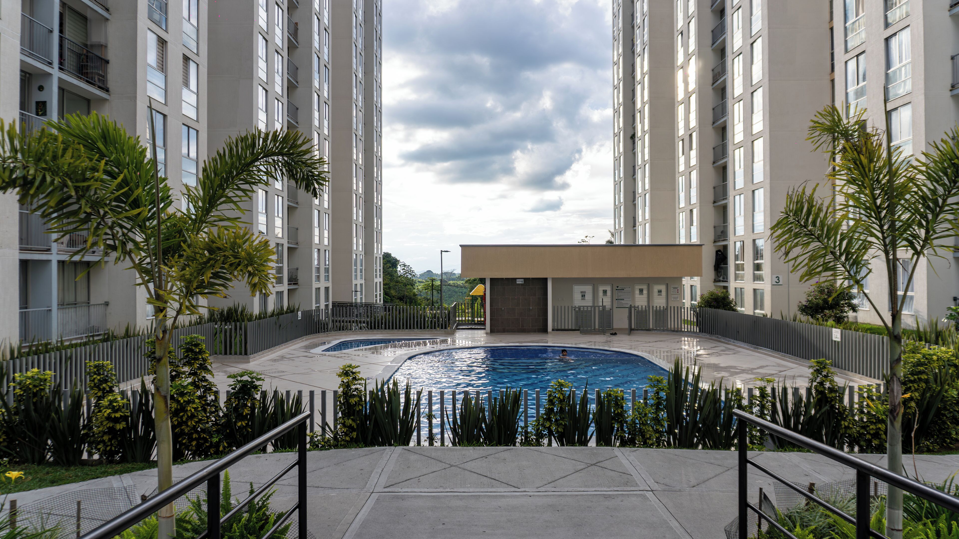 Apartamento conforto, vista para a montanha | Piscina | Piscina externa