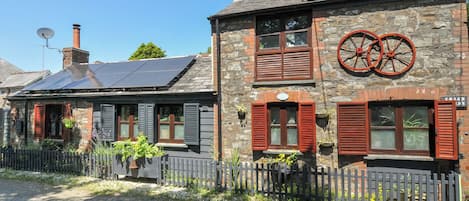 Cottage | Exterior