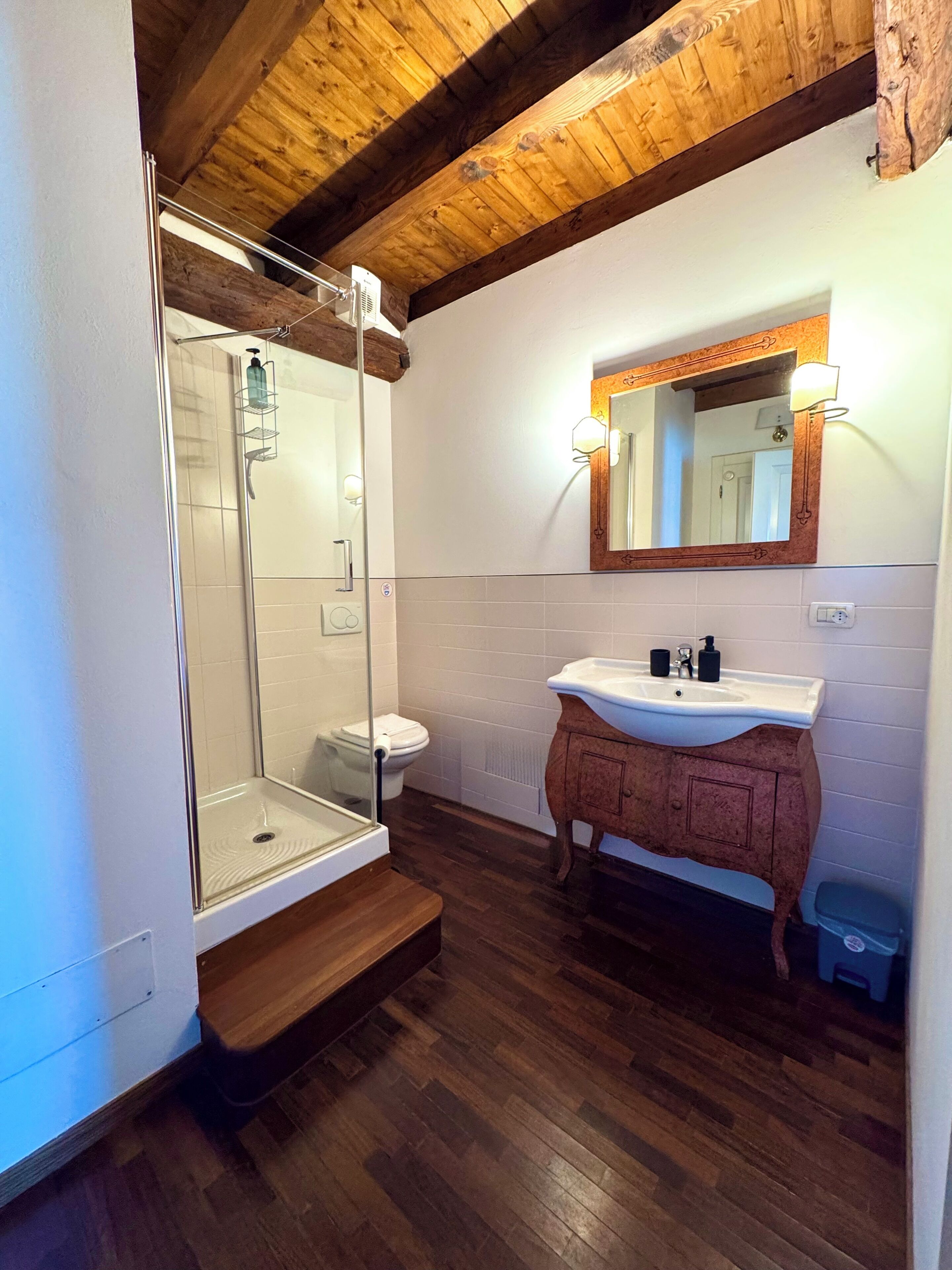 Double Room, Hill View | Bathroom
