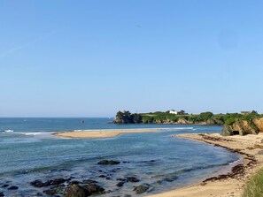 Beach - Cosy apartment with sea view, Bellangenet, located at Le Pouldu in Clohars Carnoët. (Clohars-Carnoët)