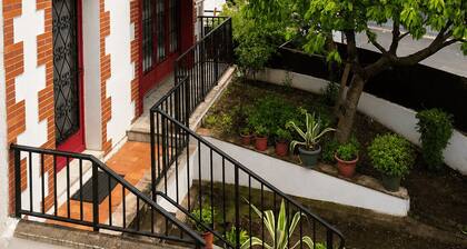 Quiet and bright house in Drancy