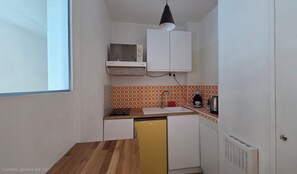 Private kitchen - Studio with pool and tennis in Biarritz (Anglet)