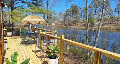 Private farmhouses w/6 acre lake, 2 hours from DC, Tidewater 1 hour from RVA