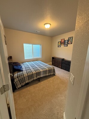 5 chambres, Wi-Fi, draps fournis