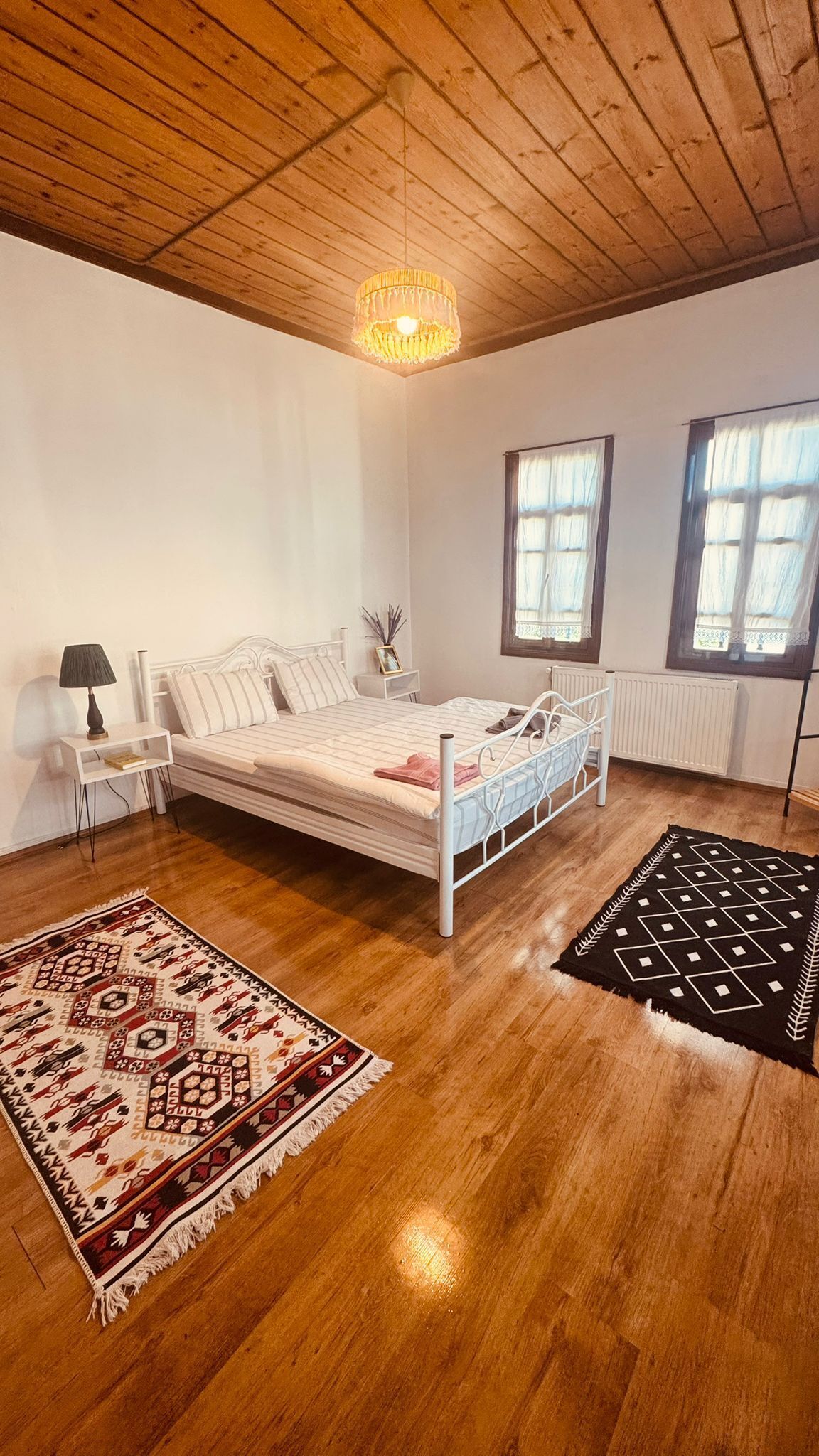 Standard Room | Free WiFi