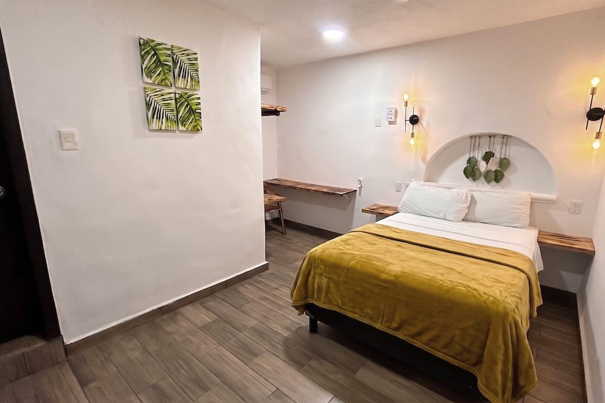 Cubrecamas, wifi gratis y ropa de cama 