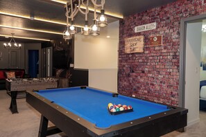 Spielezimmer