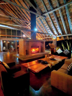 Habitación, varias habitaciones, con acceso para personas discapacitadas, para fumadores | Sala de estar