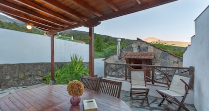 Vacation Apartment 'El Pajar De Inés' with Sea View, Private Terrace and Wi-Fi