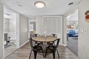 Dining - Cozy 3BR w/ Yard • Dog Friendly • Ensuite (Bay City)