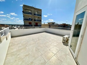 Terrace/patio - La Casetta Di Mestu Peppu e Chiara - 8 Beds - 1st Floor (San Giorgio Ionico)