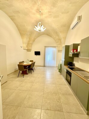 Private kitchen - La Casetta Di Mestu Peppu e Chiara - 8 Beds - 1st Floor (San Giorgio Ionico)
