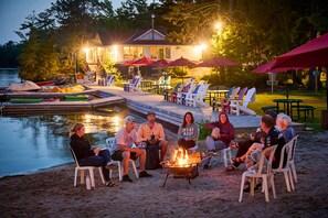 Property grounds - Severn Lodge (Port Severn)