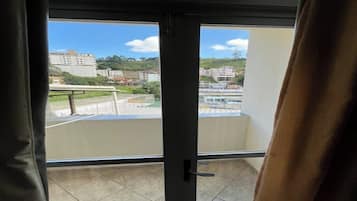 Twin Room | Interior
