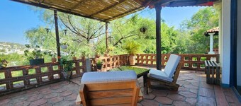 Villa Oaxaca, stately residence, 6 bedrooms, swimming pool and large gardens