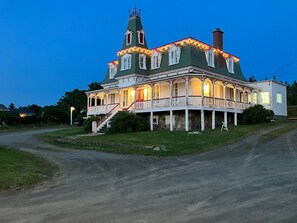 Ngoại thất