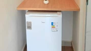 Double Room, Air conditioning, Lake View | Interior