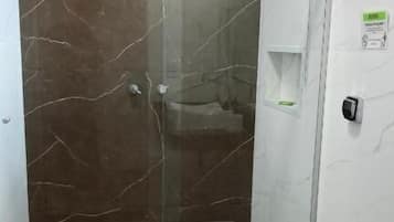Triple Room, Air conditioning, Lake View | Bathroom | Shower, free toiletries, towels, soap