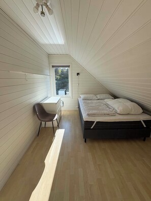 4 Schlafzimmer, kostenloses WLAN, Bettwäsche