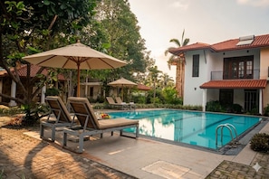 Pool - Seahorse Villas - Three-Bedroom Apartment (NEGOMBO)