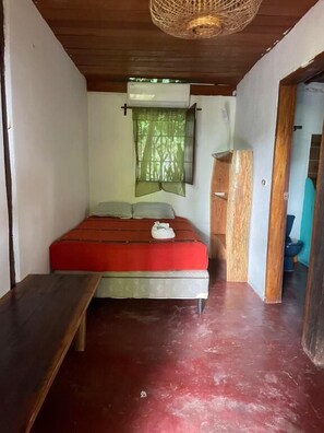 Comfort Bungalow, Patio, Courtyard View | Free WiFi