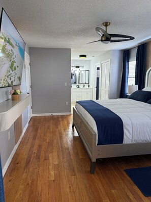 3 bedrooms, iron/ironing board, WiFi, bed sheets - Lovely 3-bedroom condo with AC in charming Lakeland (Lakeland)