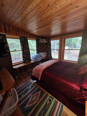 4 camere, una scrivania, Wi-Fi gratuito, lenzuola