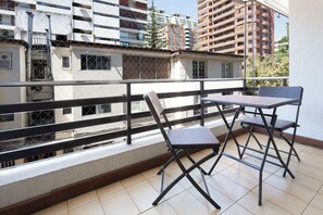 Outdoor dining - Vrbo Property (Las Condes)