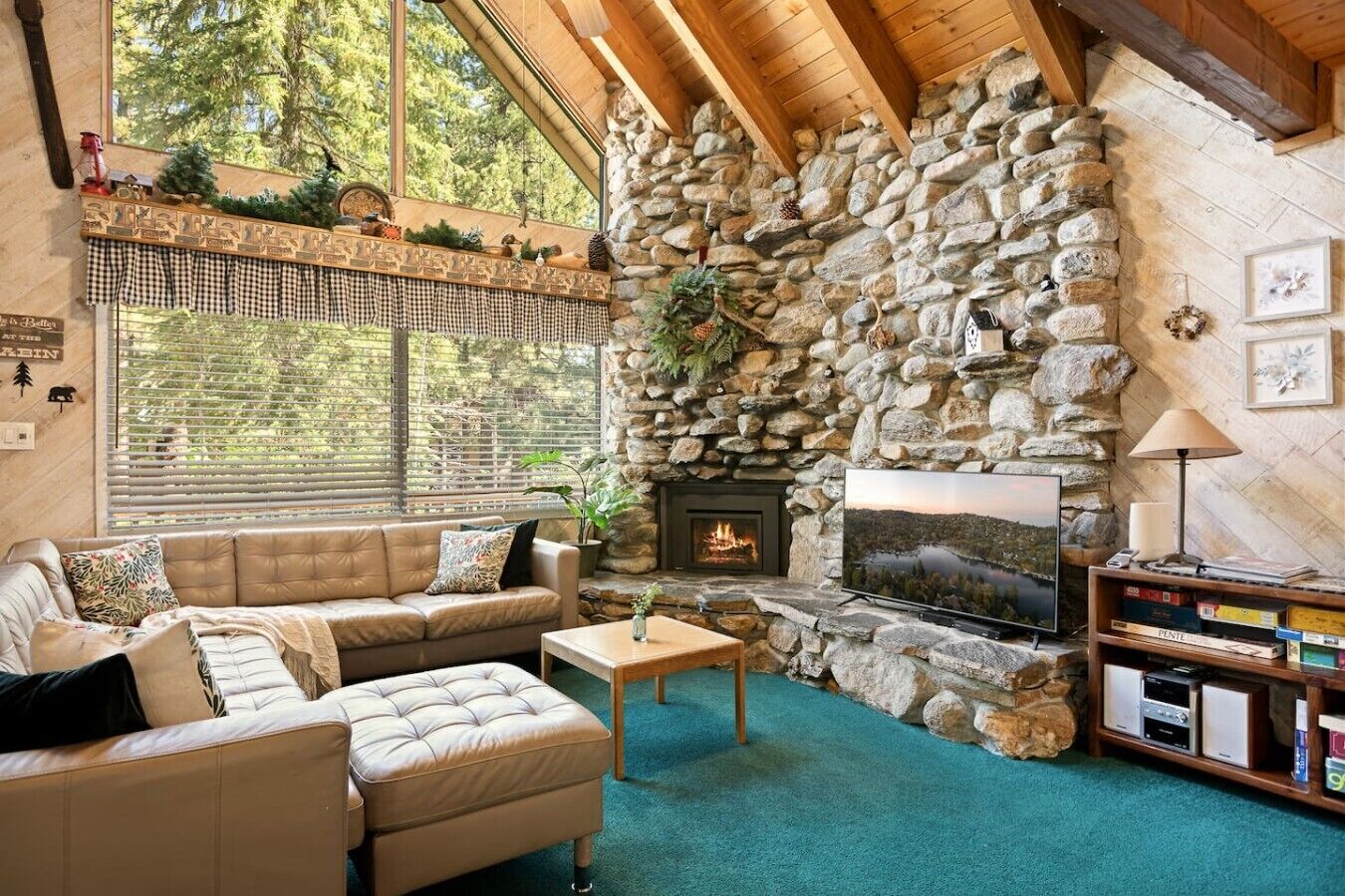 TV, fireplace, table tennis