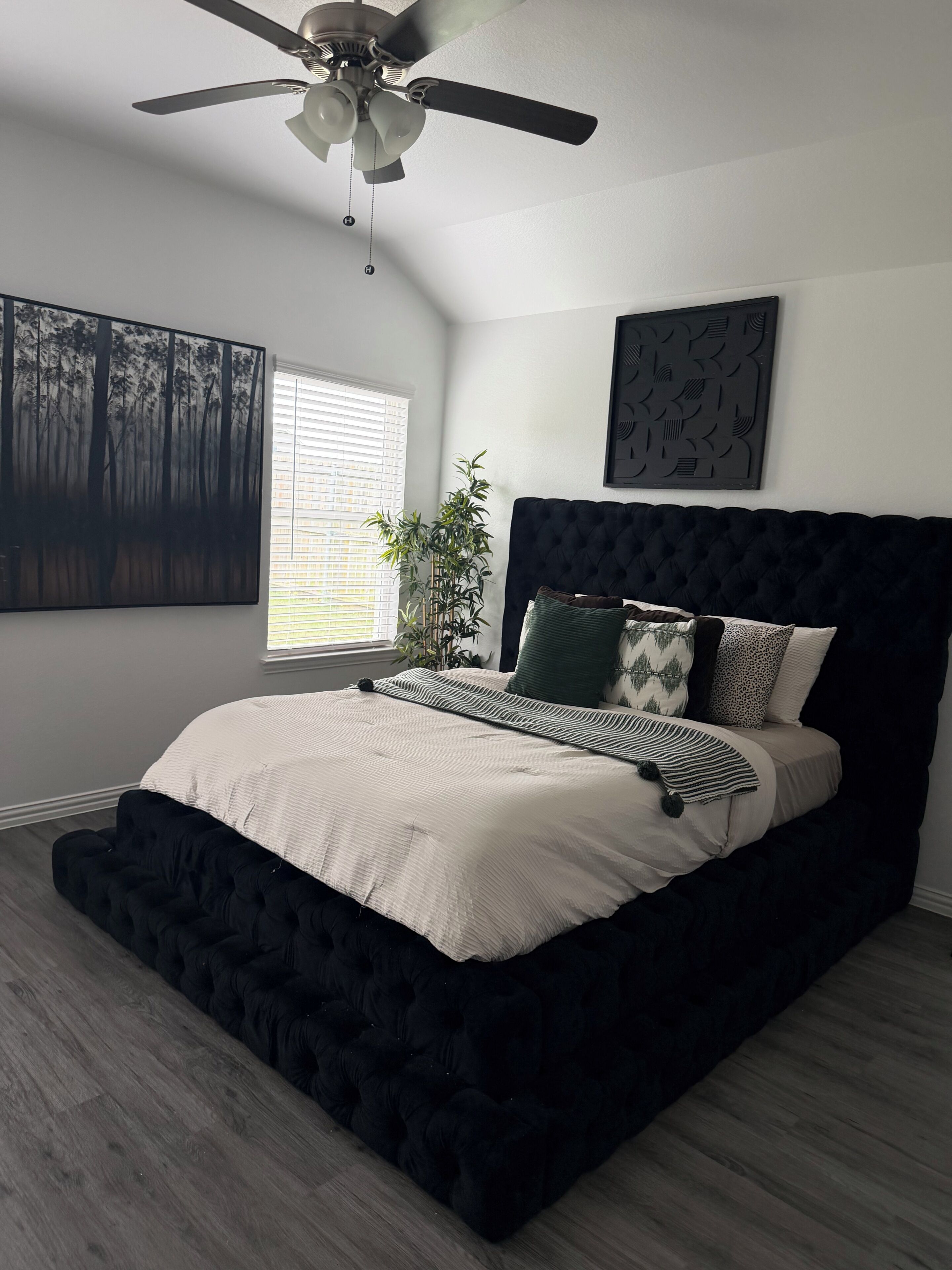 5 habitaciones, tabla de planchar con plancha y wifi gratis 