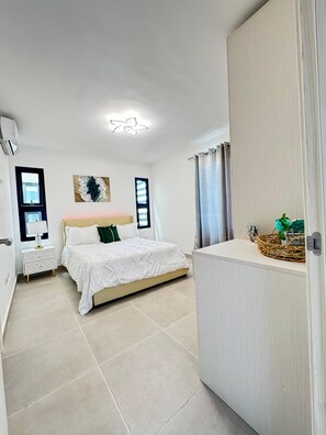 2 slaapkamers, een strijkplank/strijkijzer, wifi, beddengoed