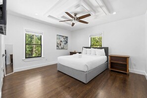 บ้านพัก | 8 ห้องนอน