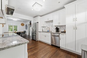 House | 8 bedrooms - Fifa World Cup HQ Luxury 8BR Buckhead Estate (Atlanta)