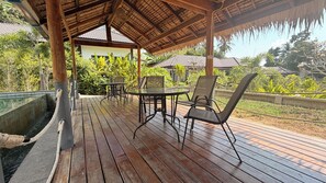 Outdoor dining - Villa La Forest  (Koh Phangan)