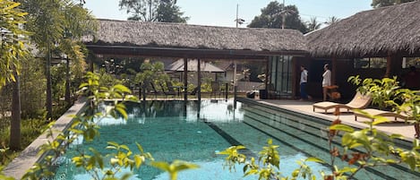 Mặt tiền nơi lưu trú