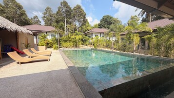 Piscina externa