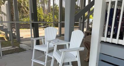 Relax on the Bay-Stunning Sunsets & the Perfect Coastal Getaway