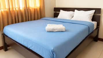 Superior Double Room, Balcony | Desk, free WiFi