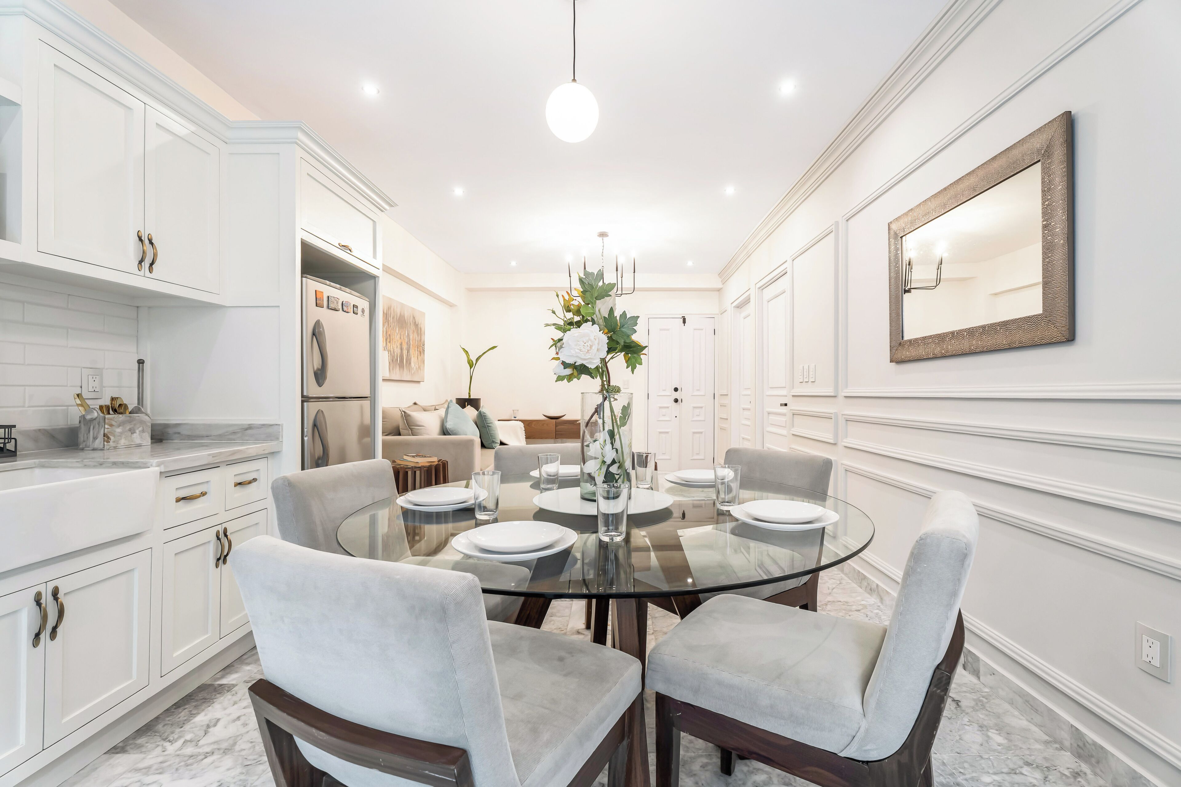 Deluxe Apartment | Dining