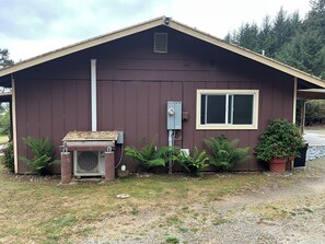 Property grounds - River Dune retreat (Smith River)