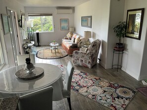 Living area - River Dune retreat (Smith River)