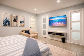 4 chambres, fer et planche à repasser, lit parapluie, Wi-Fi gratuit