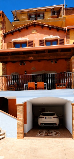 Exterior - La Rosa dei Venti (Nebida)