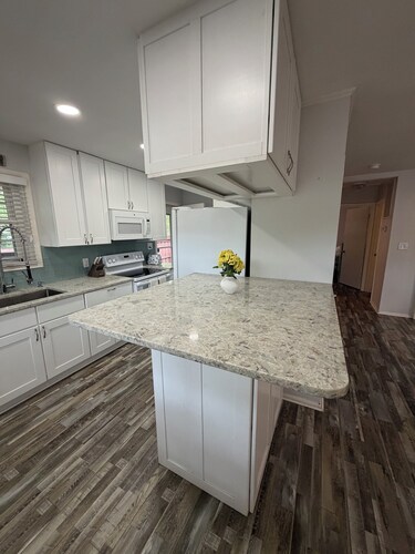 Charming Coastal Cottage- Best Location with Water Views