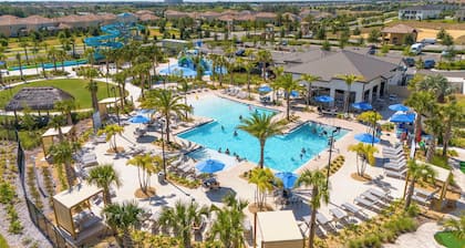 Champions Gate Townhouse w/ Private Pool & Resort Access