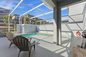Terrace/patio - Champions Gate Townhouse w/ Private Pool & Resort Access (Davenport)