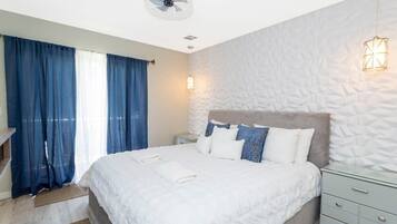 Townhome, Multiple Beds, Pool Access, Pool View (8553CC-SVH) | 3 bedrooms